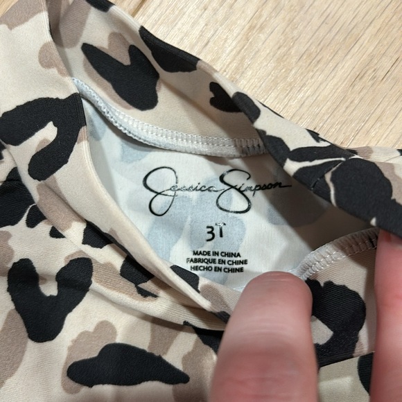 2 piece swimsuit - Picture 2 of 3